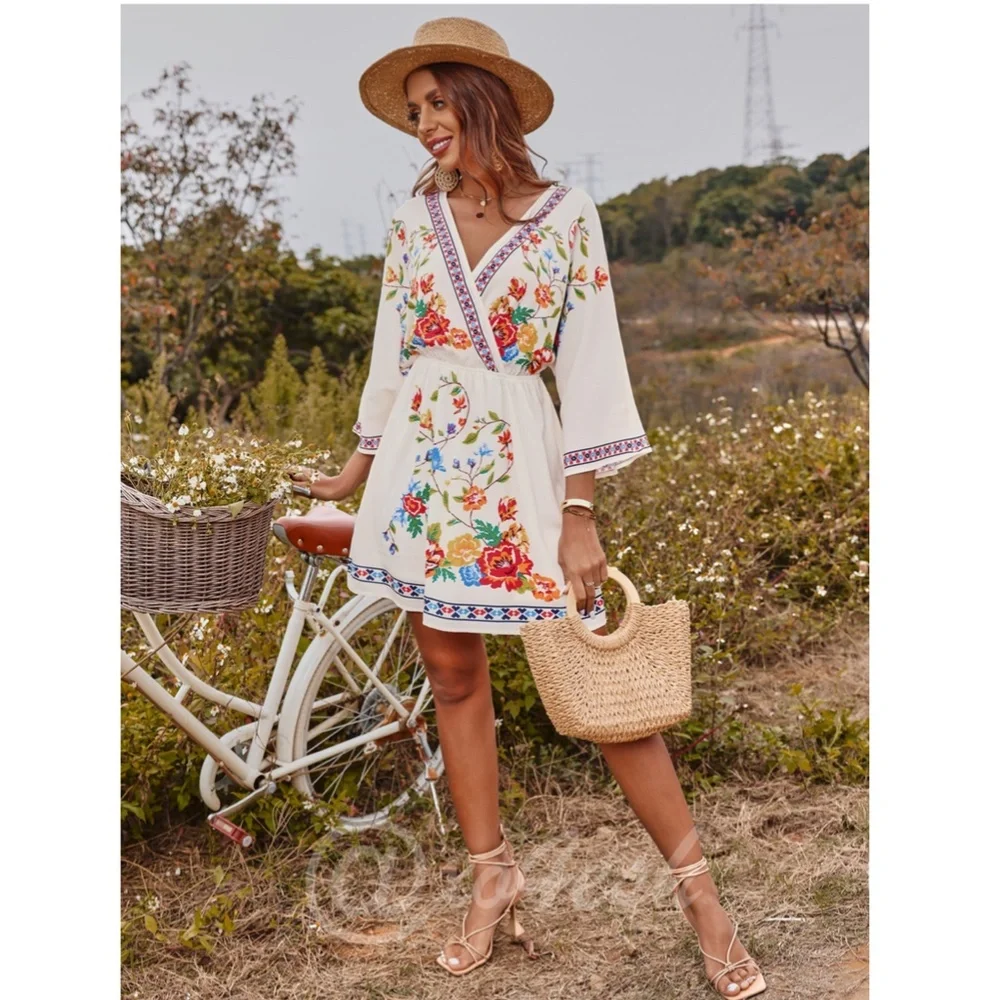 Cream Floral Print Bell Sleeve Folk Dress Short V-Neck - Picture 4 of 7